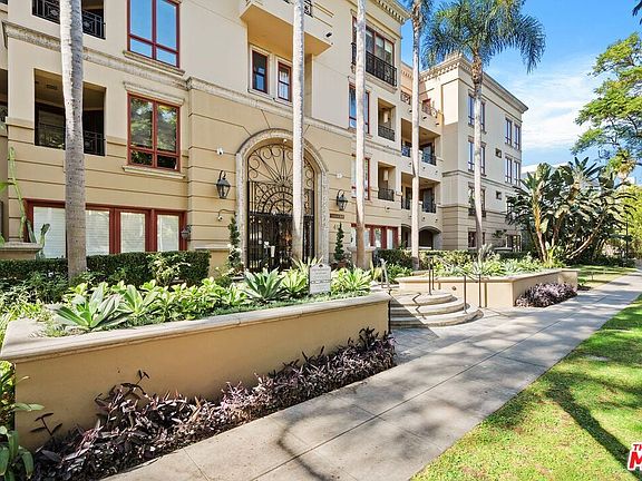5th image of 411 N Oakhurst Dr Unit 409