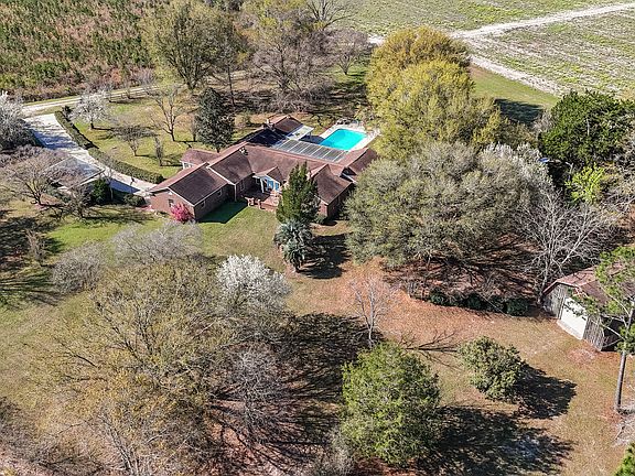 2nd image of 1535 Clifford Jones Rd