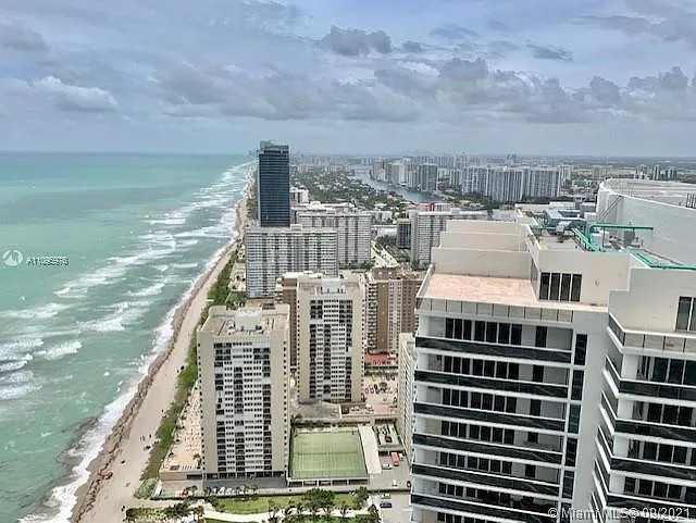 Building Photo - 1830 S Ocean Dr #4904