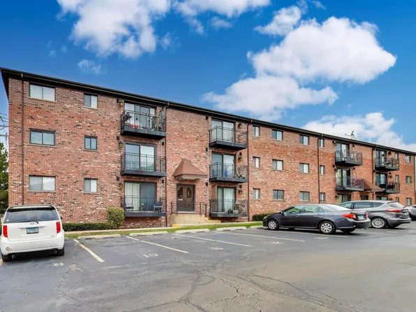 6820 W Raven St Unit 1B, Chicago, IL 60631