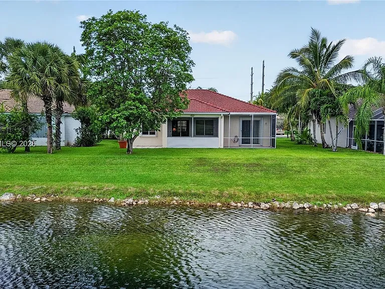 2655 Dunwoodie Pl — Photo 44