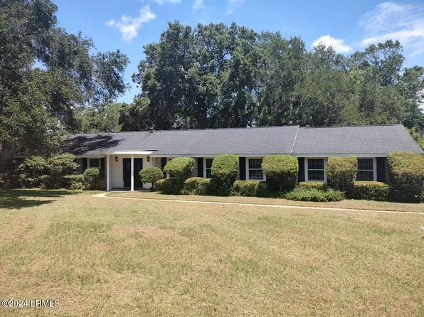 2235 Plantation Drive, Beaufort, SC 29902