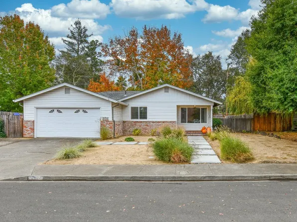 121 Kerns Court, Napa, CA 94558