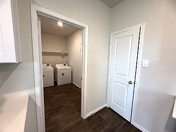 1515 Chianti Pass — Photo 10