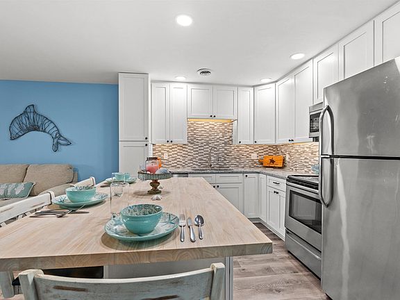 2nd image of 3700 Golf Colony Lane #4F