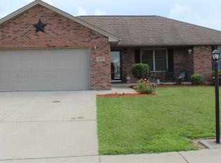 1830 Richards Dr, Seymour, IN