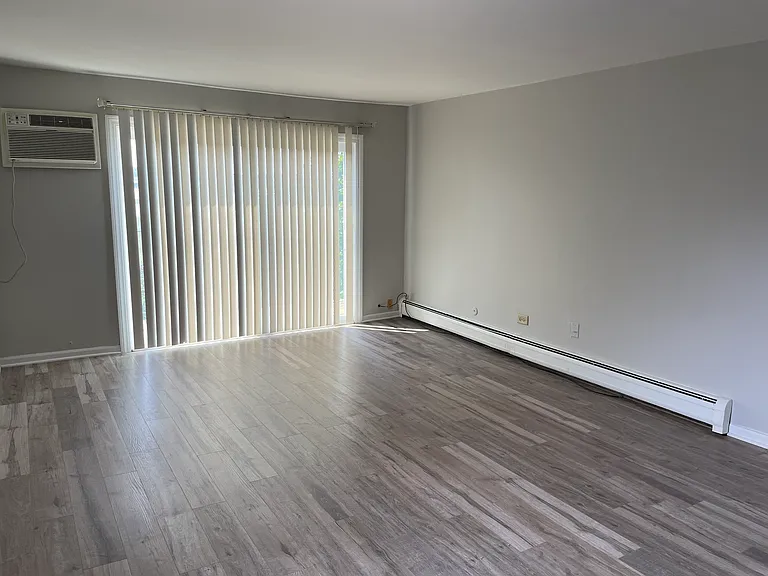 870 Trace Dr #201 — Photo 10