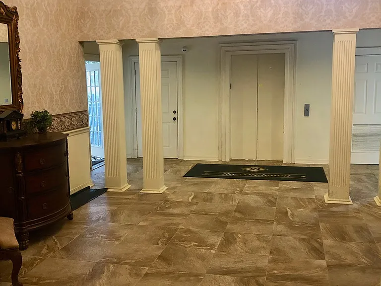 500 Northpointe Pkwy #205 — Photo 3
