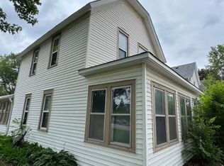 681 Old Highway 8 NW #2, New Brighton, MN 55112