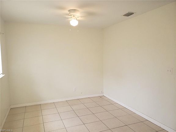 2nd image of 927 Graystone Ave