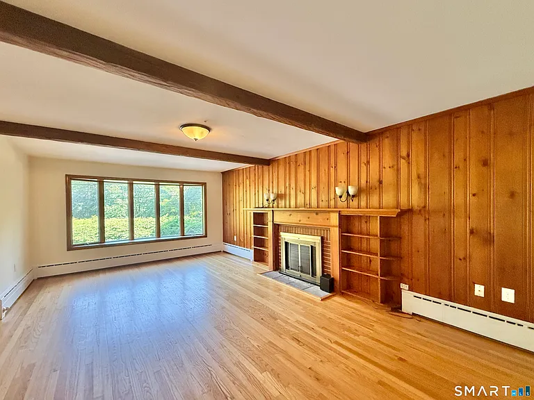 2326 Old Town Rd — Photo 7