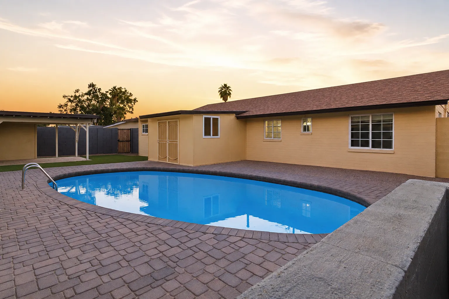 3 bed, 1600 sqft, $2,695 — Photo 3