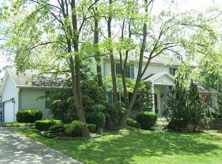 51656 W Gatehouse Dr, South Bend, IN 46637