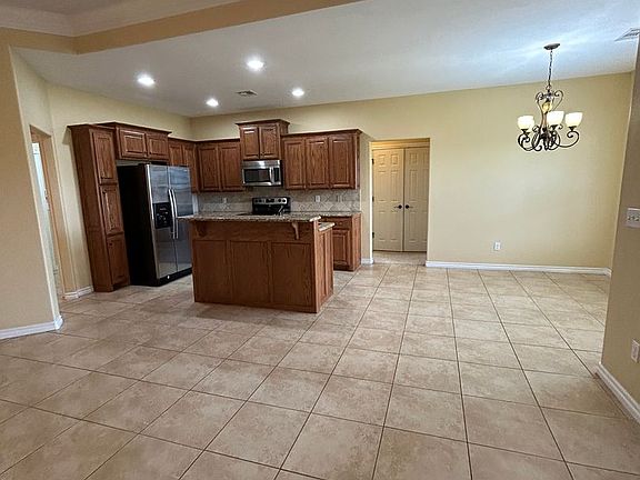 5th image of 5429 NW King Richard Ave