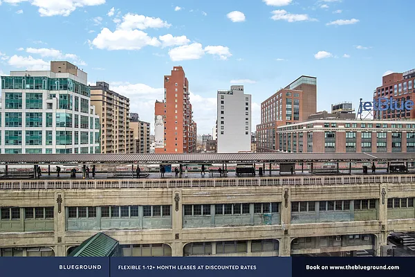 Rented by The Blueground | media 27