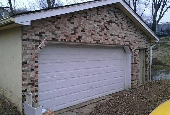 2 Car Garage
