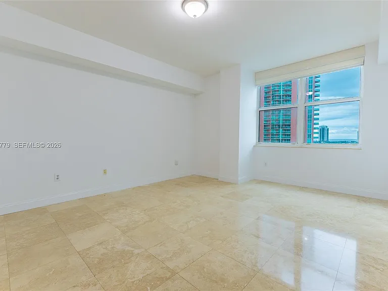 3330 NE 190th St #1112 — Photo 26