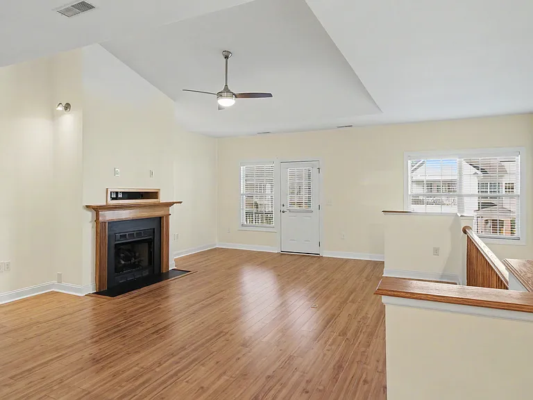 1925 Tara Ct #204 — Photo 6