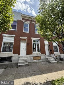 2907 E Monument St, Baltimore, MD, 21205