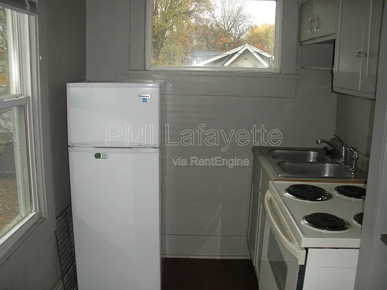 600 N 5th St #B — Photo 2