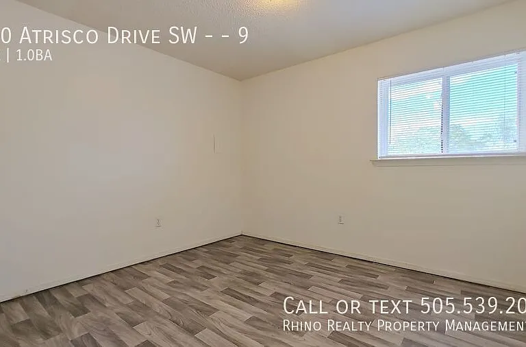370 Atrisco Dr SW #9 — Photo 8