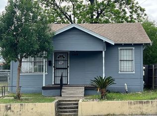 2308 W Martin St, San Antonio, TX 78207