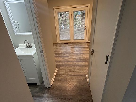 5th image of 38 Raleigh Ct