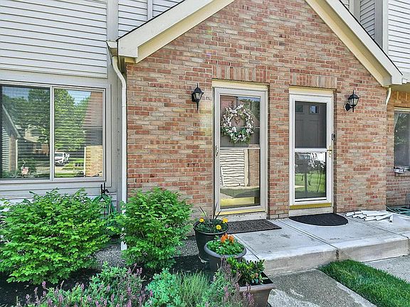 5th image of 8420 Cliffthorne Way