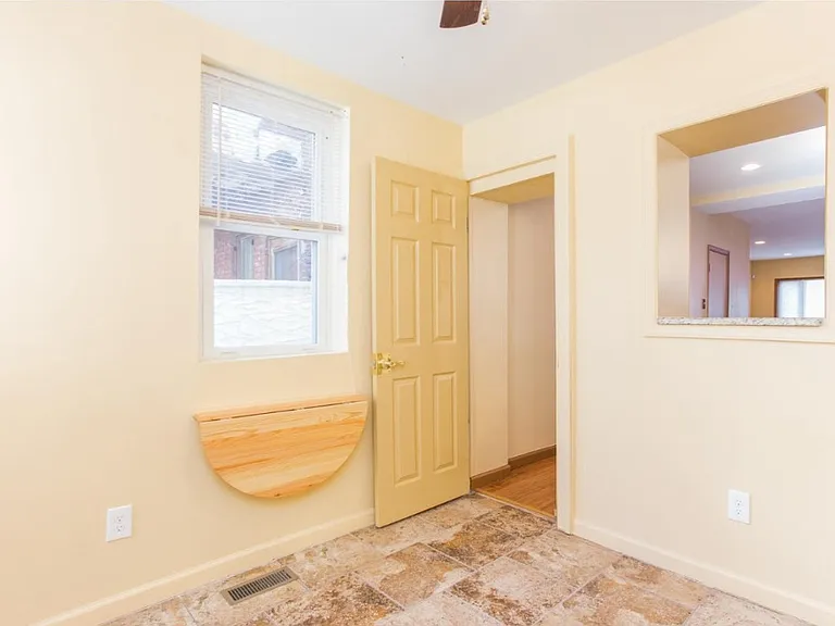 2545 Ellsworth St — Photo 10