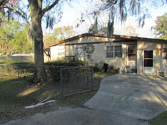3rd image of 541 Cynthia St
