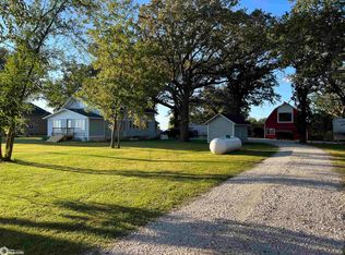 925 Stagecoach Rd, Coon Rapids, IA 50058