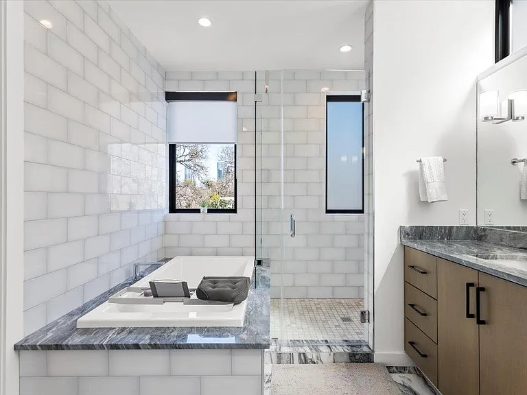1225 Hillside Ave #4 — Photo 21