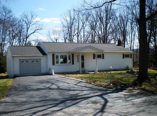 3576 Woodside Rd, Hollidaysburg, PA 16648