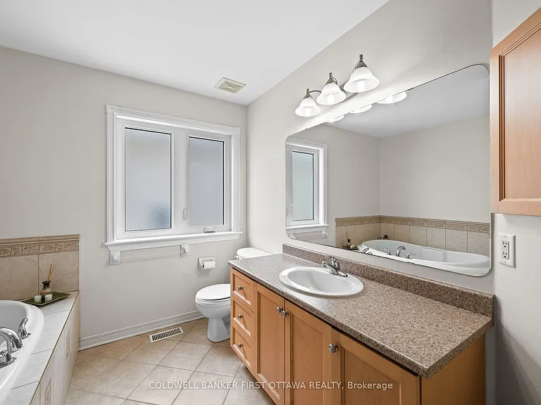 6 A Rosetta Ave — Photo 19