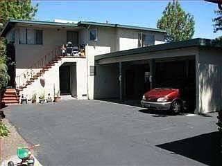 2nd image of 130 Jackson Ave