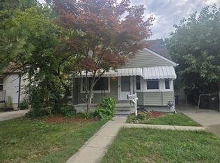 19948 Wakenden St, Redford, MI 48240