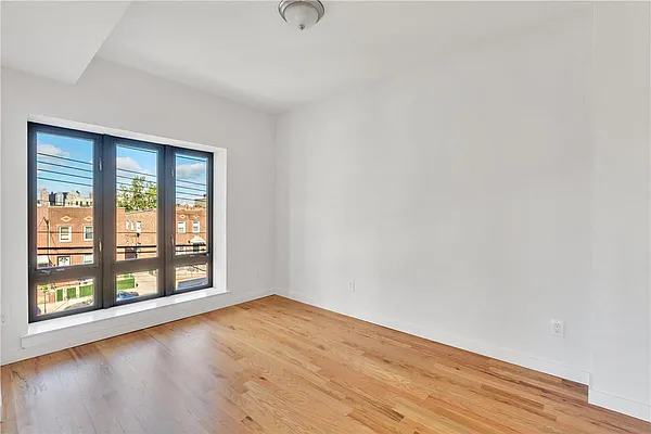 Rented by William Raveis Real Estate | media 27