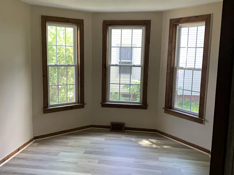 24 Holyoke St #4A — Photo 5