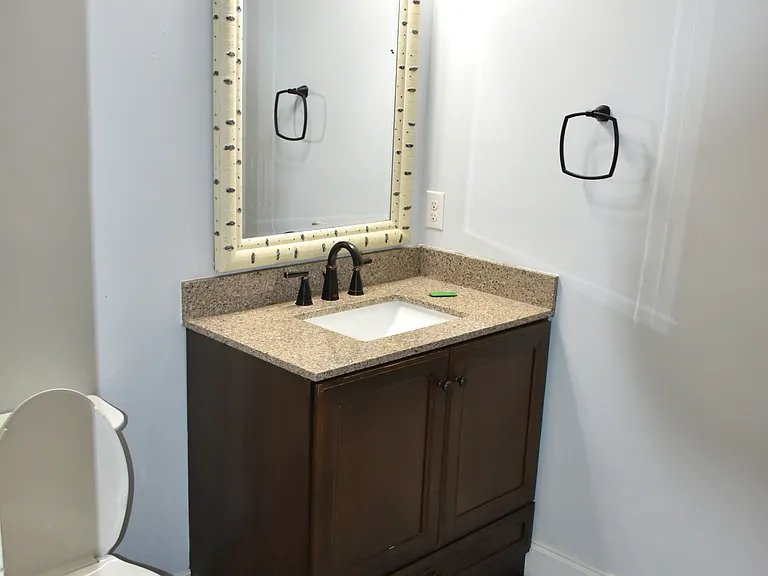 533 Oak Brook Dr — Photo 32