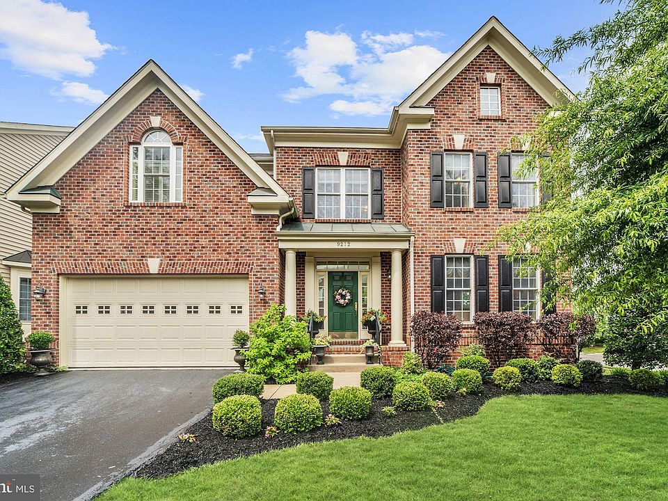 1st image of 9212 Treasure Oak Ct