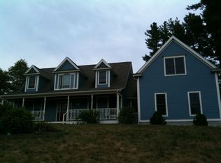 11 Summerfield Rd, Amherst, MA 01002