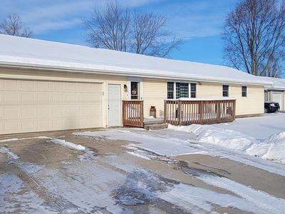 2214 Paul ROAD, Manitowoc, WI, 54220