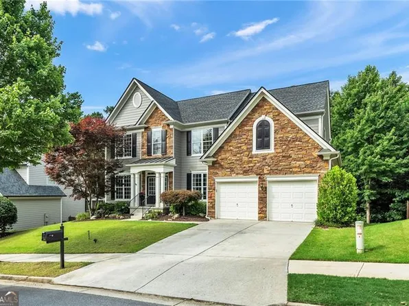 131 Edgewater Trl, Canton, GA 30115