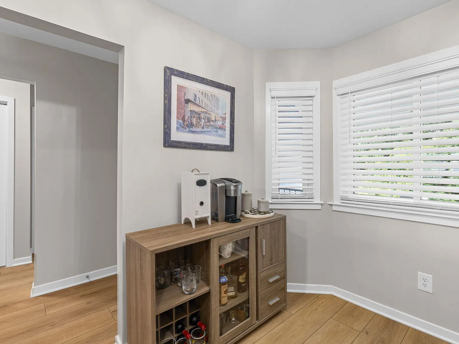 2 bed, 2.0 bath, 1052 sqft, $2,900 — Photo 4