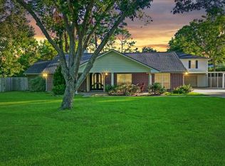 3755 County Road 949b, Alvin, TX 77511