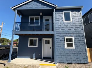 1172 Woodrow Ln, Medford, OR 97504