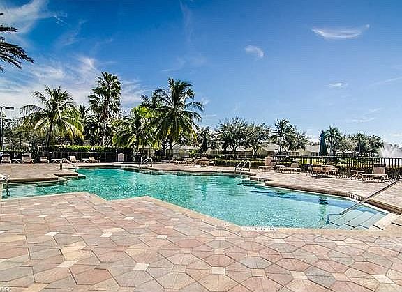 3rd image of 8463 Ibis Cove Cir