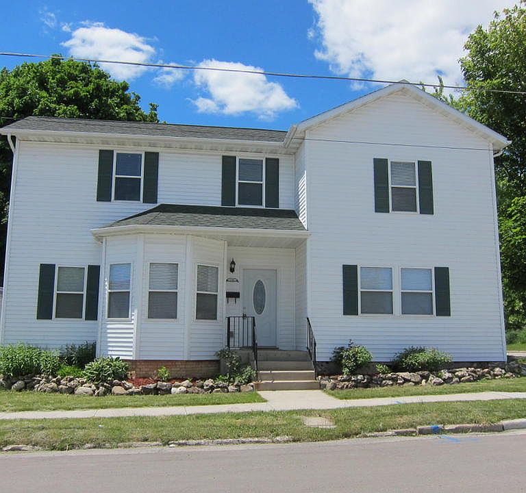 1st image of 236 N Milwaukee St