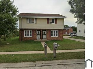 10407 W Daphne St, Milwaukee, WI 53224
