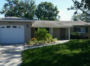 8915 Briarwood Dr, Seminole, FL 33772